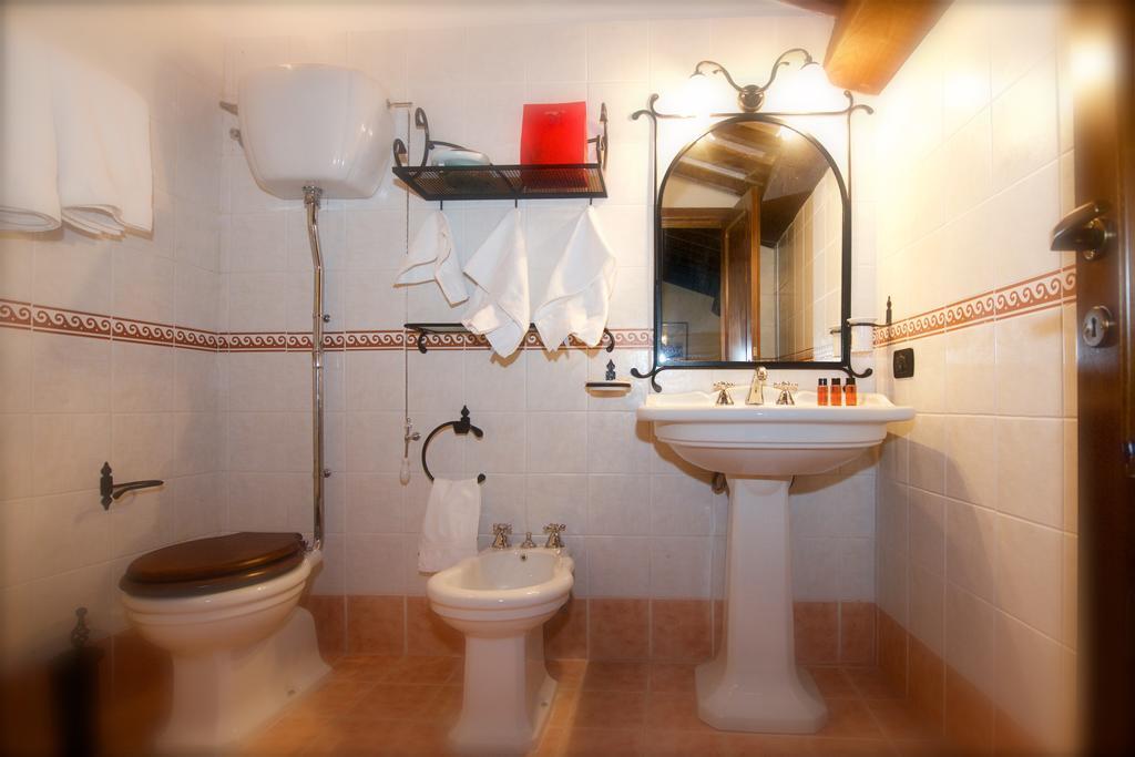 Rosso Porpora Villa Colle Umberto  Dış mekan fotoğraf